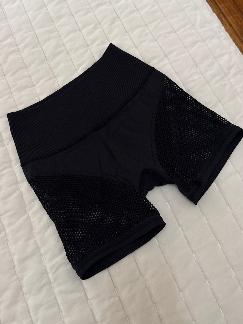 ALO Black High-Waist Mesh Panel Women's Bike Shorts